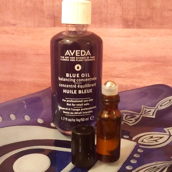 1 DAY SALE! RARE Aveda Blue Oil Balancing Concentrate Oil Roller Ball Rollerball - Picture 2 of 5